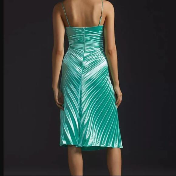 Anthropologie Delfi Pleated Pop Midi Dress in green, size XS - Picture 5 of 16